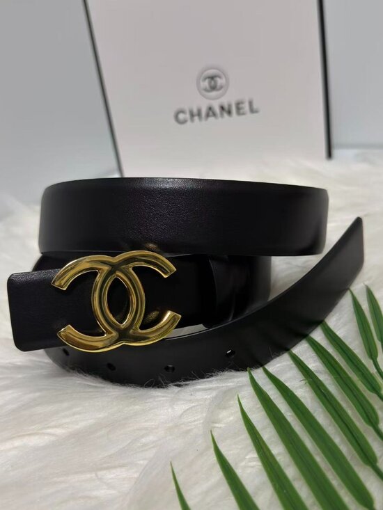 Women\'s Chanel belt main image 5